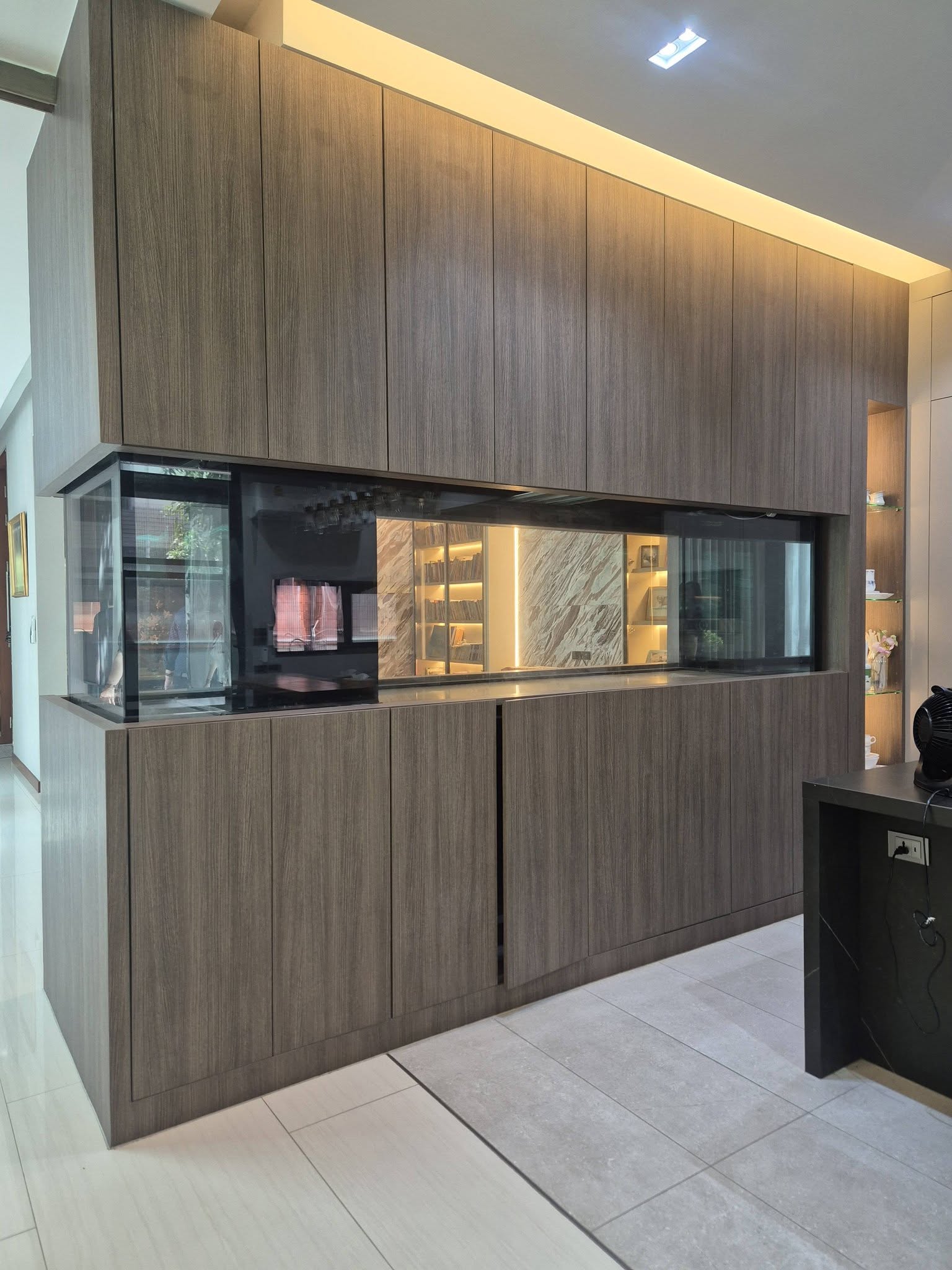 ผลงานตู้ปลาเฟอร์นิเจอร์ Built-in
